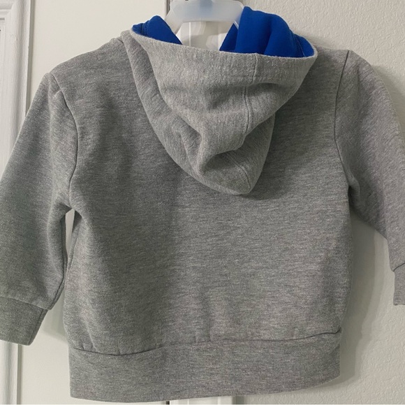 EUC Boy’s Gray Champion Lightweight Zip Hooded Pockets Football Jacket 12 Months - Picture 7 of 8